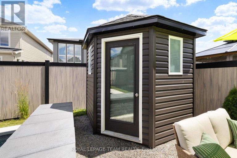 29213953/432-gidran-circle/emerald-meadowstrailwest/ottawa/ontario/K2V0P5_39