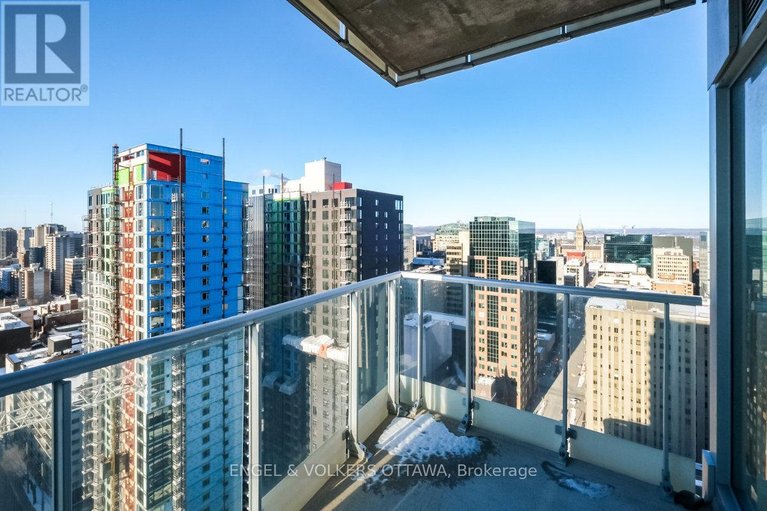 29456144/2401-179-metcalfe-street/ottawa-centre/ottawa/ontario/K2P1P7_28