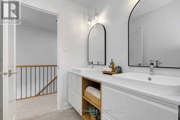 29393829/85-craig-henry-drive/craig-henrywoodvale/ottawa/ontario/K2G3S8_20