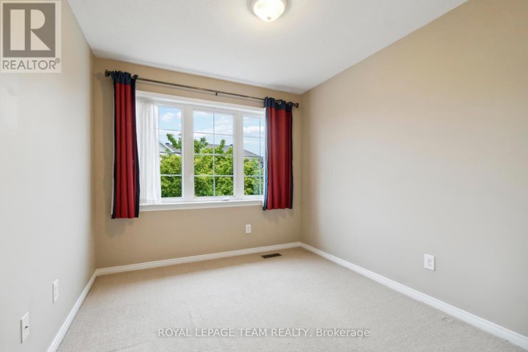 28627501/910-caldermill-private/stonebridge/ottawa/ontario/K2J0Z7_19