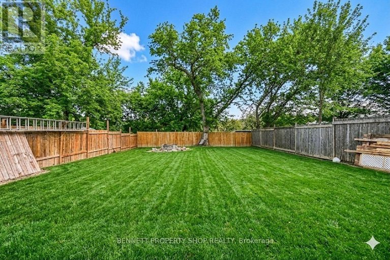 29648461/14-river-road/mcnabbraeside-twps/mcnabbraeside/ontario/K7S1R2_2