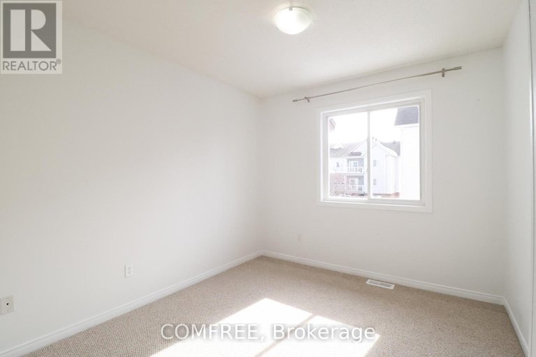 29567235/318-amici-terrace/emerald-meadowstrailwest/ottawa/ontario/K2S0J6_26