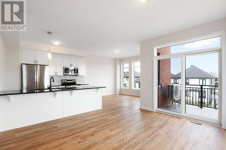 29272733/1220-flycatcher-private/blossom-parkkemp-parkfindlay-creek/ottawa/ontario/K1X0M7_37