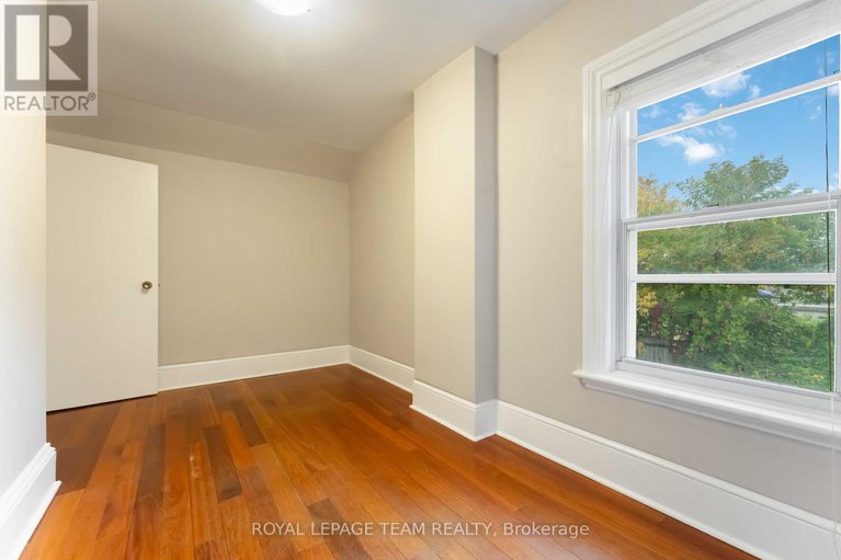 28930931/205-pretoria-avenue/glebe/ottawa/ontario/K1S1X1_33