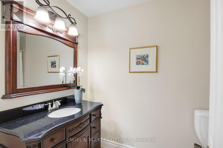 28642525/29-chatsworth-crescent/hunt-club/ottawa/ontario/K1V9Z1_24