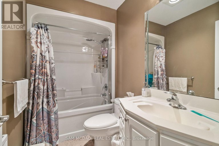 29621220/2705-laurier-street/town-of-rockland/clarence-rockland/ontario/K4K1A3_29