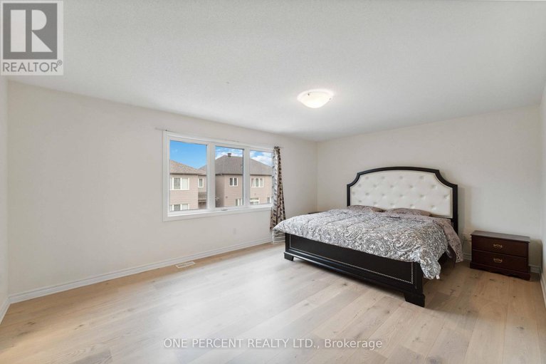 28251725/552-genevriers-street/avalon-west/ottawa/ontario/K4A3W4_22