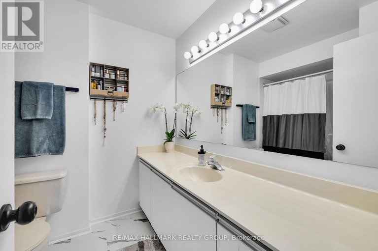 28934714/3-5-timberview-way/westcliffe-estates/ottawa/ontario/K2H9M6_42