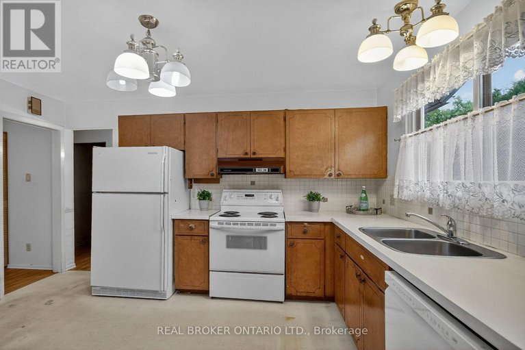 29078632/89-country-lane-w/glencairnhazeldean/ottawa/ontario/K2L1J4_9