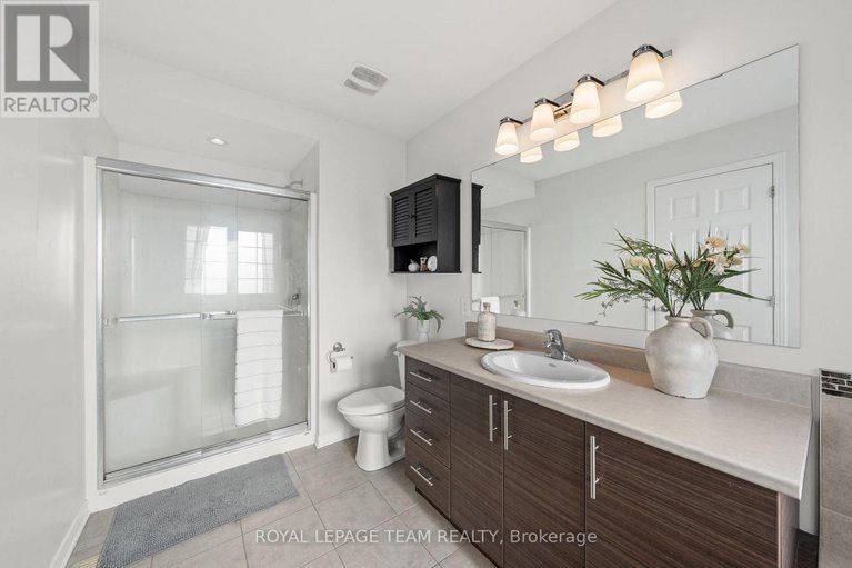 29284372/102-lochnaw-private/stonebridge/ottawa/ontario/K2J5X6_32