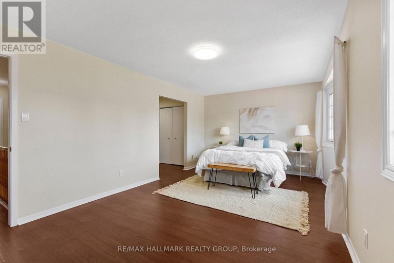 28518231/19-notman-way/hunt-club-park/ottawa/ontario/K1G4P6_19