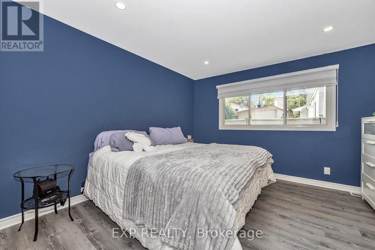 28602725/936-blythdale-road/mckellar-heightsglabar-park/ottawa/ontario/K2A3N6_18