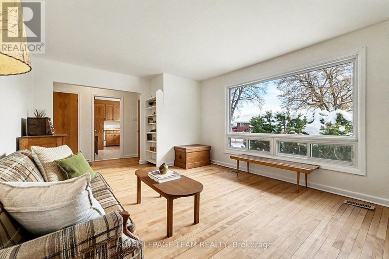 29192520/733-halstead-street/elmvale-acres/ottawa/ontario/K1G1M5_2