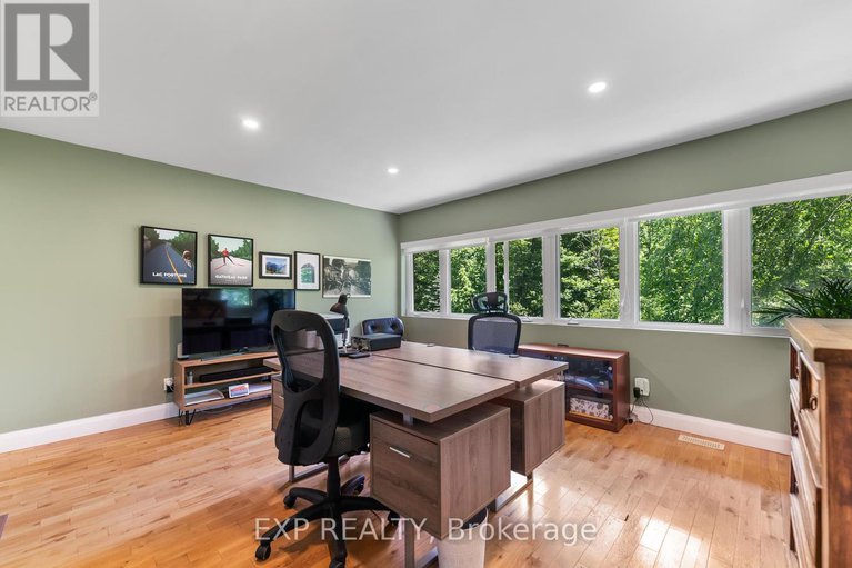 28739772/5759-queenscourt-crescent/manotick-east-to-manotick-station/ottawa/ontario/K4M1K3_41
