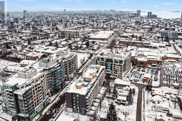 29332289/410-108-richmond-road/westborohampton-park/ottawa/ontario/K1Z0B3_32