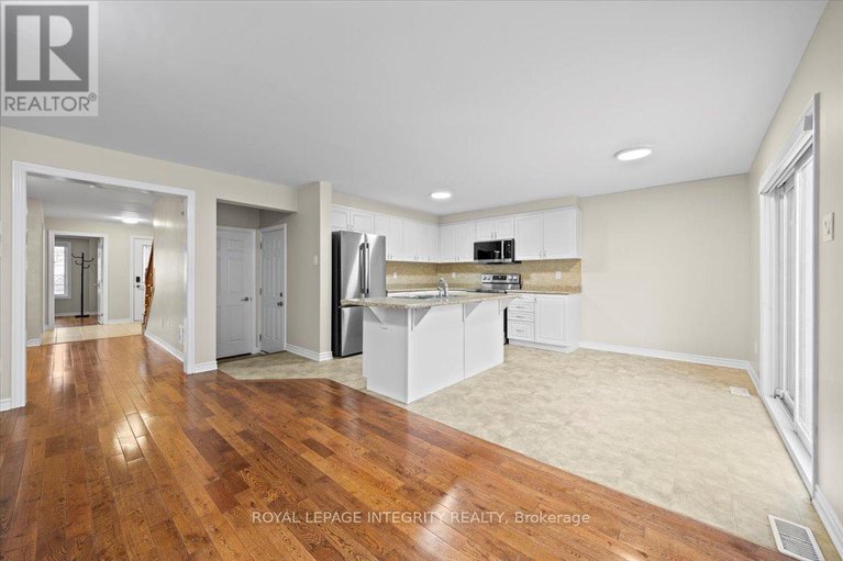 29135585/578-sunlit-circle/notting-hillsummerside/ottawa/ontario/K4A0V4_16