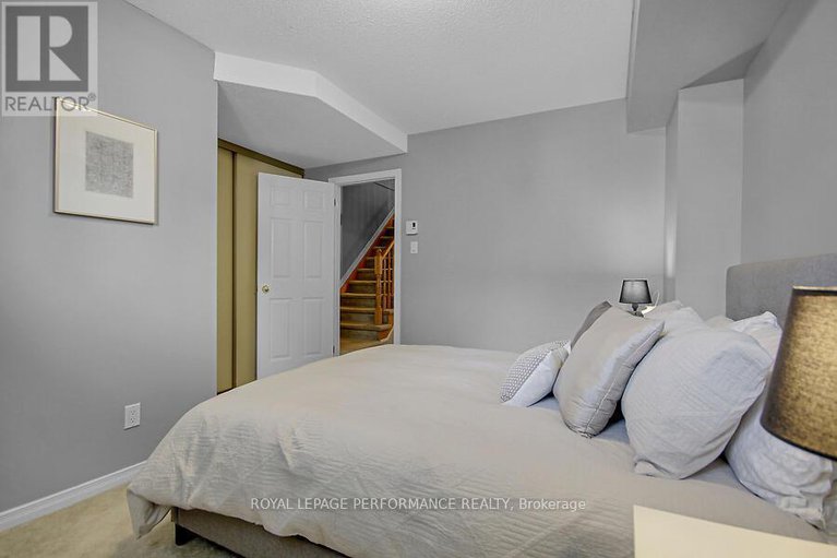 28565968/402-briston-private/hunt-club-park/ottawa/ontario/K1G5R3_19