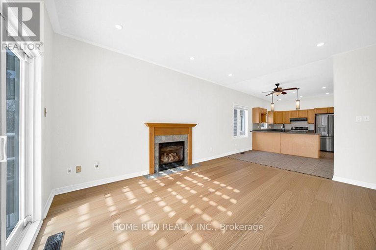 29424088/265-colbert-crescent/ridgemont/ottawa/ontario/K1V2C7_25