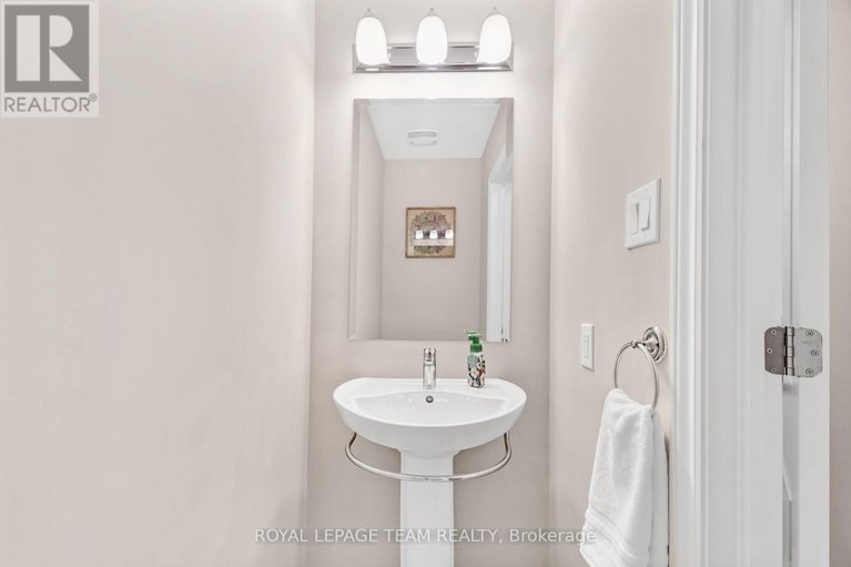 28779461/3519-woodroffe-avenue/strandherd/ottawa/ontario/K2G7A7_6
