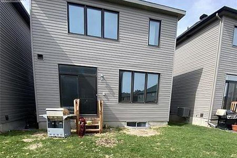 29140981/618-decoeur-drive/avalon-west/ottawa/ontario/K4A1G9_16