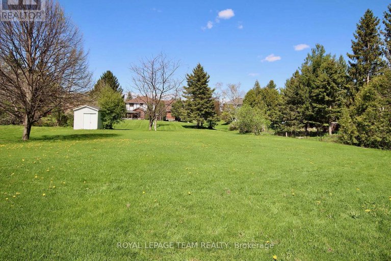 29069392/1105-cindy-hill-crescent/manotick-long-island-nicholls-island/ottawa/ontario/K4M1E8_40