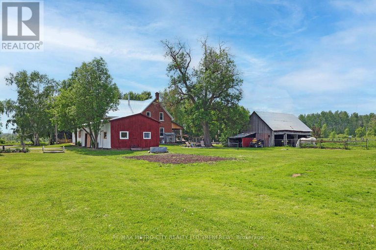 28446152/155-storie-road/horton-twp/horton/ontario/K7V3Z8_29