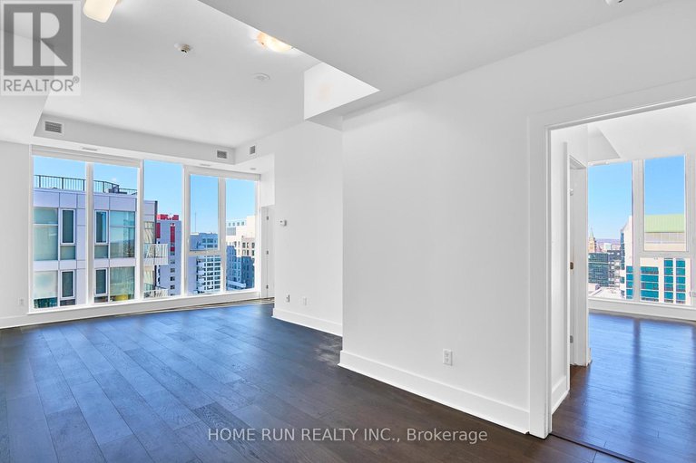 29046797/2703-40-nepean-street/ottawa-centre/ottawa/ontario/K2P0X5_3