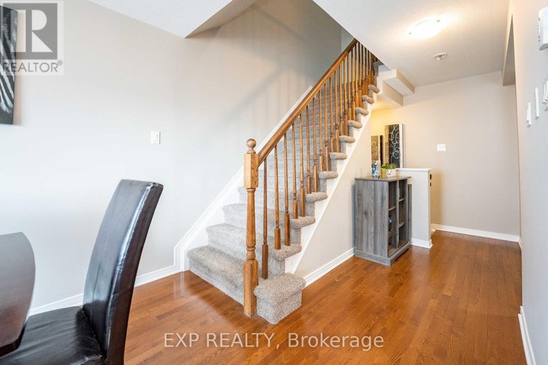 29635220/504-barholm-private/mer-bleuebradley-estatesanderson-park/ottawa/ontario/K4B1H9_14