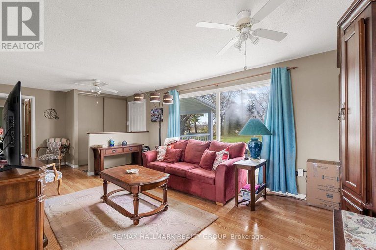 28324388/3756-dunrobin-road/dunrobin-shores/ottawa/ontario/K0A3M0_12