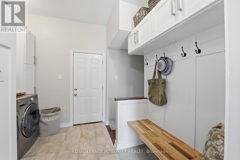 29623977/211-cooks-mill-crescent/riverside-south/ottawa/ontario/K1V2N1_21