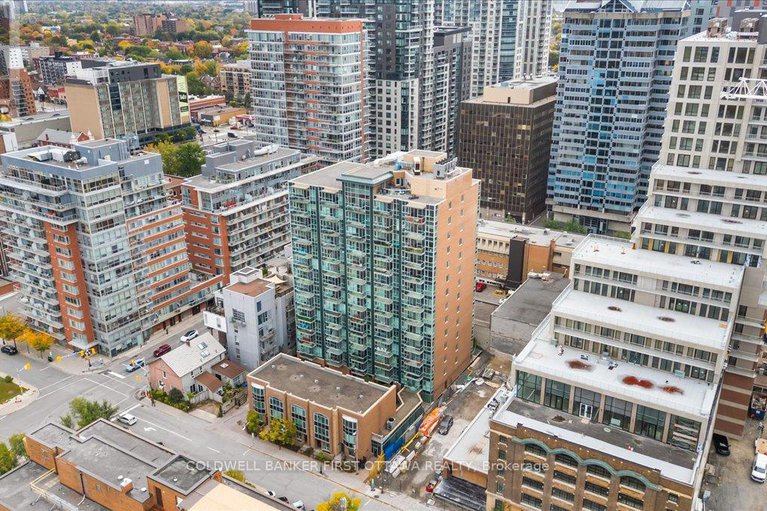 29042321/1108-134-york-street/lower-townbyward-market/ottawa/ontario/K1N1K8_37