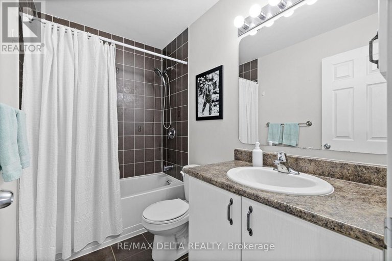 29662213/221-mercury-street/clarencerockland-twp/clarence-rockland/ontario/K4K0E8_31