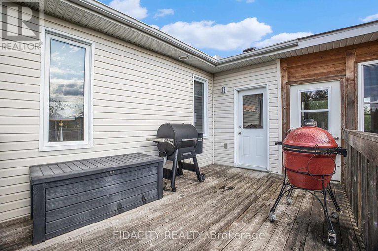 28851560/16-canadian-drive/remainder-of-stittsville-area/ottawa/ontario/K0A1B0_42