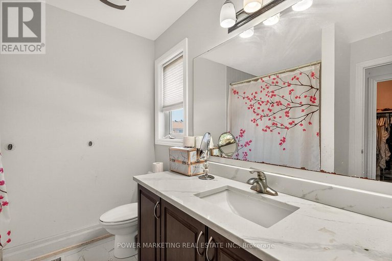 29057500/657-657-clearbrook-drive-n/strandherd/ottawa/ontario/K2J5S1_28