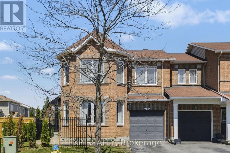 29675451/281-sorento-street/strandherd/ottawa/ontario/K2J0B4_2