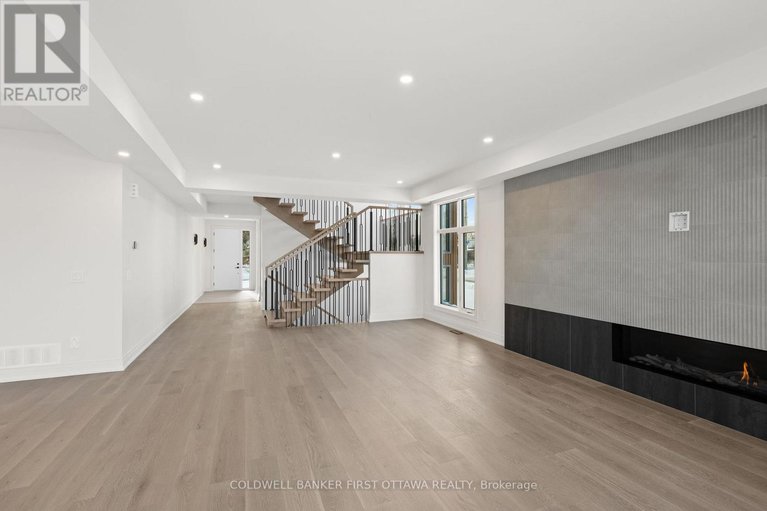 29286685/93-lotta-avenue/meadowlandsst-claire-gardens/ottawa/ontario/K2G2B8_12