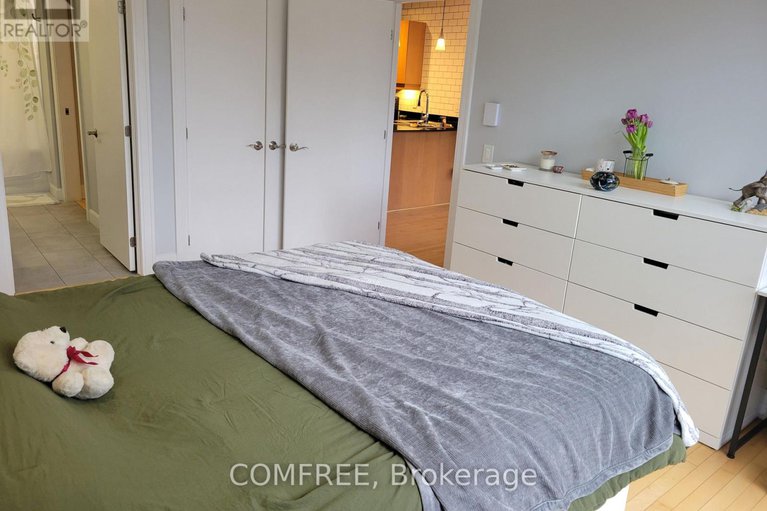 28926845/302-290-powell-avenue/west-centre-town/ottawa/ontario/K1S5T4_12