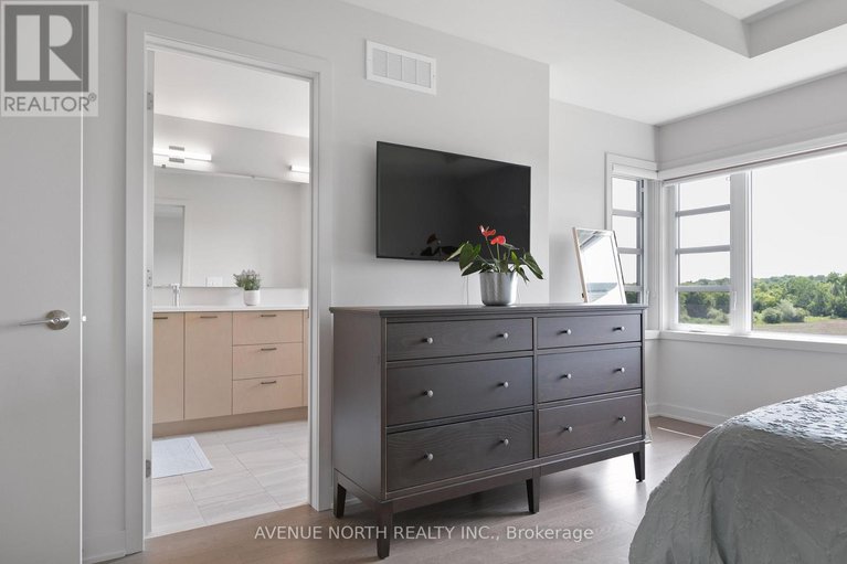 29112296/244-shuttleworth-drive/leitrim/ottawa/ontario/K1T0T4_29