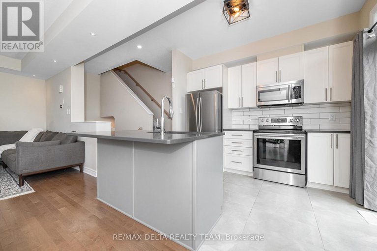 28955796/203-yellowcress-way/avalon-west/ottawa/ontario/K4A1C3_11
