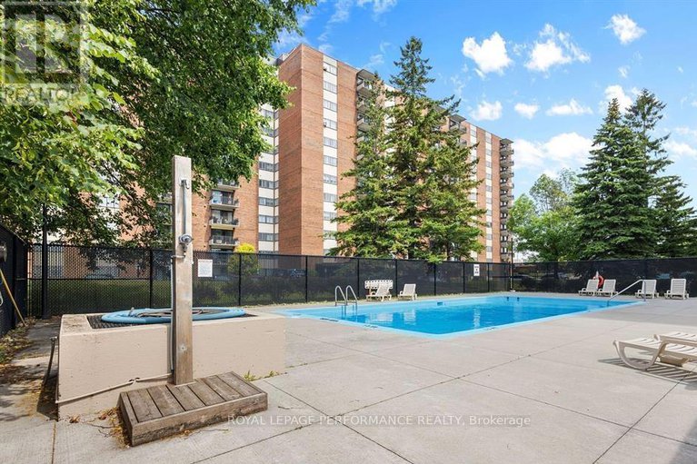 28970576/113-1465-baseline-road/copeland-park/ottawa/ontario/K2C3L9_41