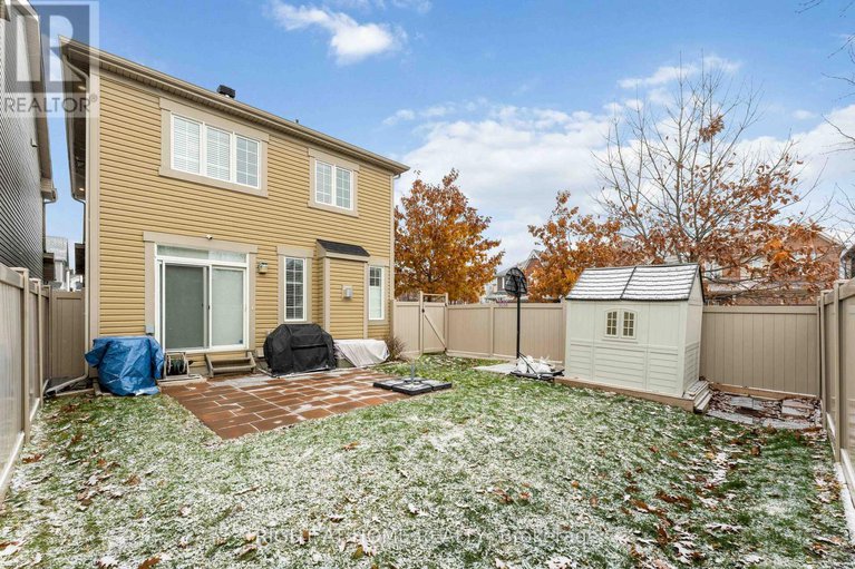 29150874/369-autumnfield-street/emerald-meadowstrailwest/ottawa/ontario/K2M0J6_35