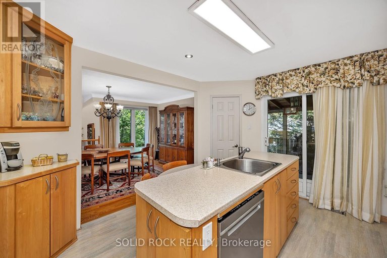 29583771/471-tillbury-avenue/laurentianview/ottawa/ontario/K2A0Y6_12