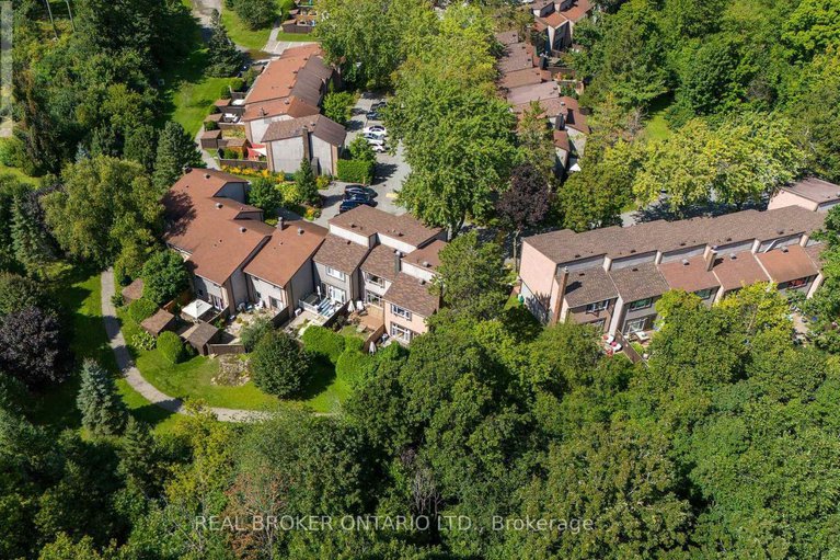 28141564/31-reaney-court/beaverbrook/ottawa/ontario/K2K1W7_36