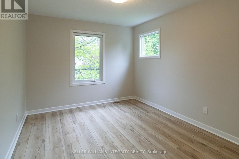 28368690/103-beaver-ridge/city-viewskylinefisher-heightsparkwood-hills/ottawa/ontario/K2E6E5_19