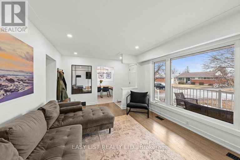 29604782/756-dickens-avenue/elmvale-acres/ottawa/ontario/K1G2X8_7