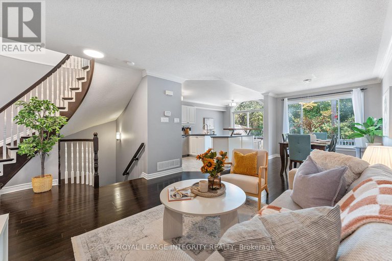 28951961/6308-sablewood-place/chapel-hill/ottawa/ontario/K1C7M6_15