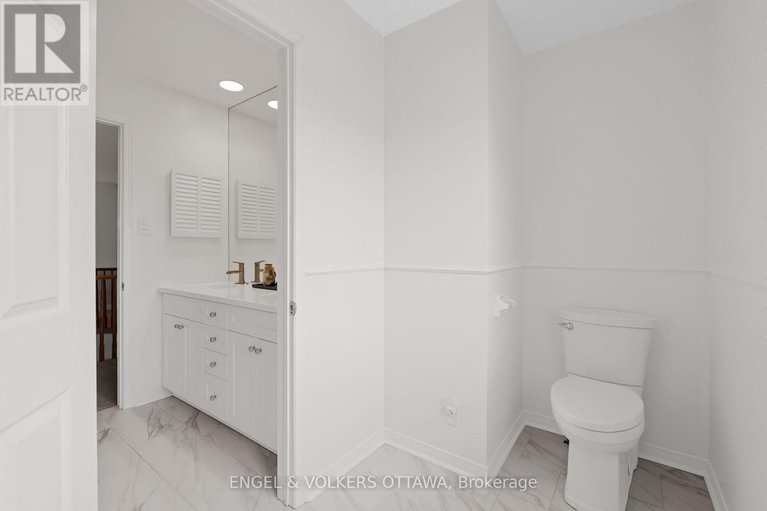 28648909/20-garand-place/urbandale-acres/ottawa/ontario/K1H8M1_31