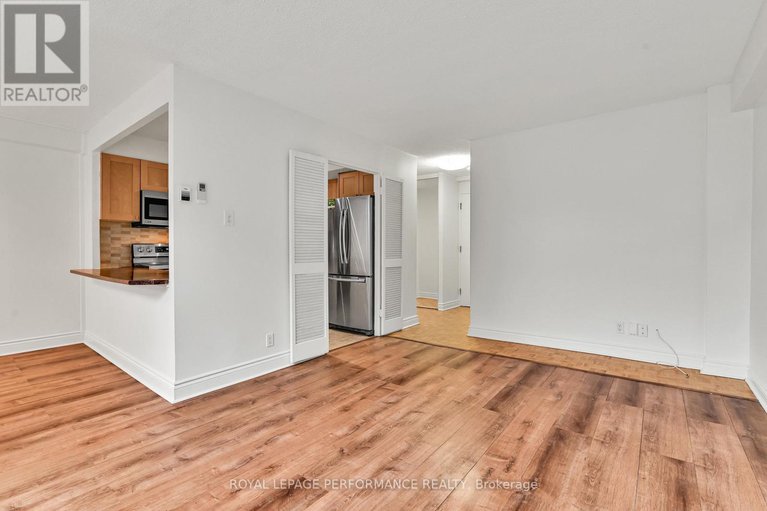 28916440/344-515-st-laurent-boulevard/viscount-alexander-park/ottawa/ontario/K1K3X5_12