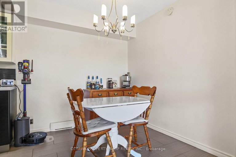 29430599/1f-banner-road/sheahan-estatestrend-village/ottawa/ontario/K2H8T3_8