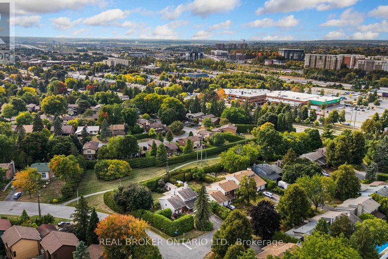 28898192/62-herschel-crescent/katimavik/ottawa/ontario/K2L1Z6_50